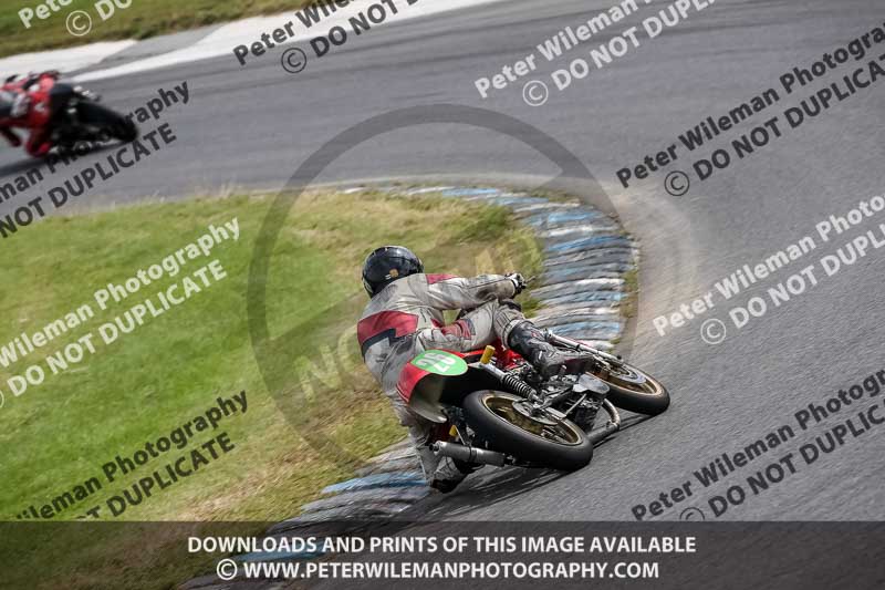 enduro digital images;event digital images;eventdigitalimages;lydden hill;lydden no limits trackday;lydden photographs;lydden trackday photographs;no limits trackdays;peter wileman photography;racing digital images;trackday digital images;trackday photos